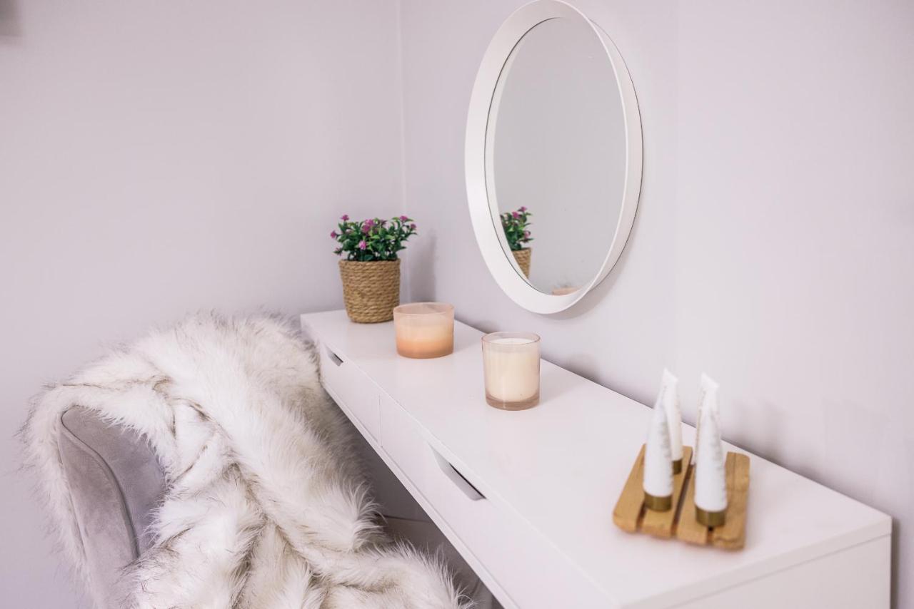 Luxury Apartment 5 Min To City Centre*Free Parking Ньюкасл-апон-Тайн Екстер'єр фото